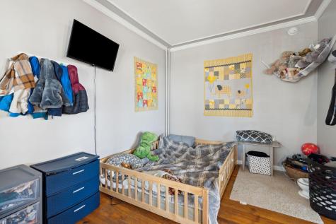 279 Pine Street Lewiston ME 04240