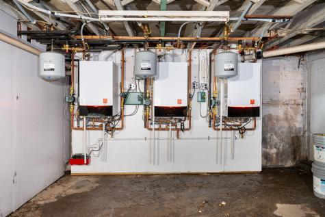 279 Pine Street Lewiston ME 04240