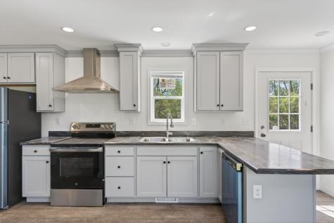 295 Old County Road Rockland ME 04841