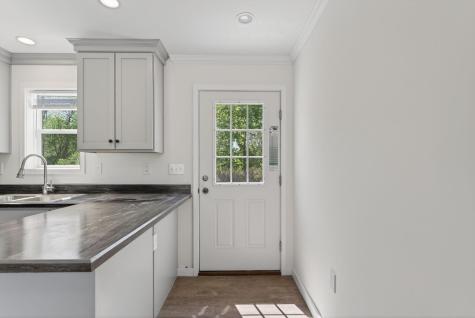 295 Old County Road Rockland ME 04841