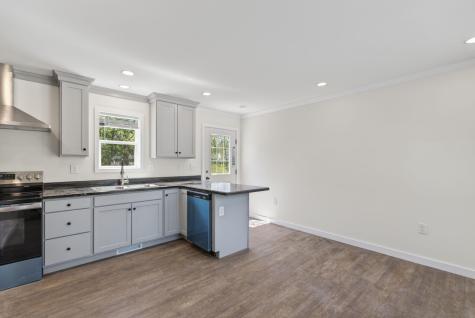 295 Old County Road Rockland ME 04841