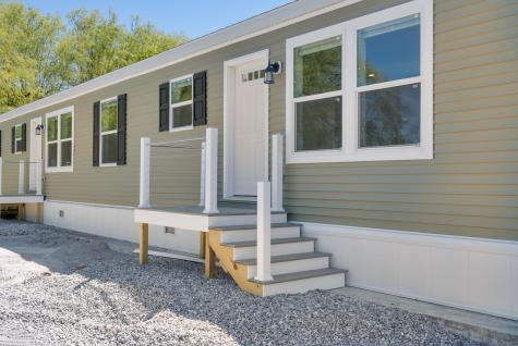 295 Old County Road Rockland ME 04841