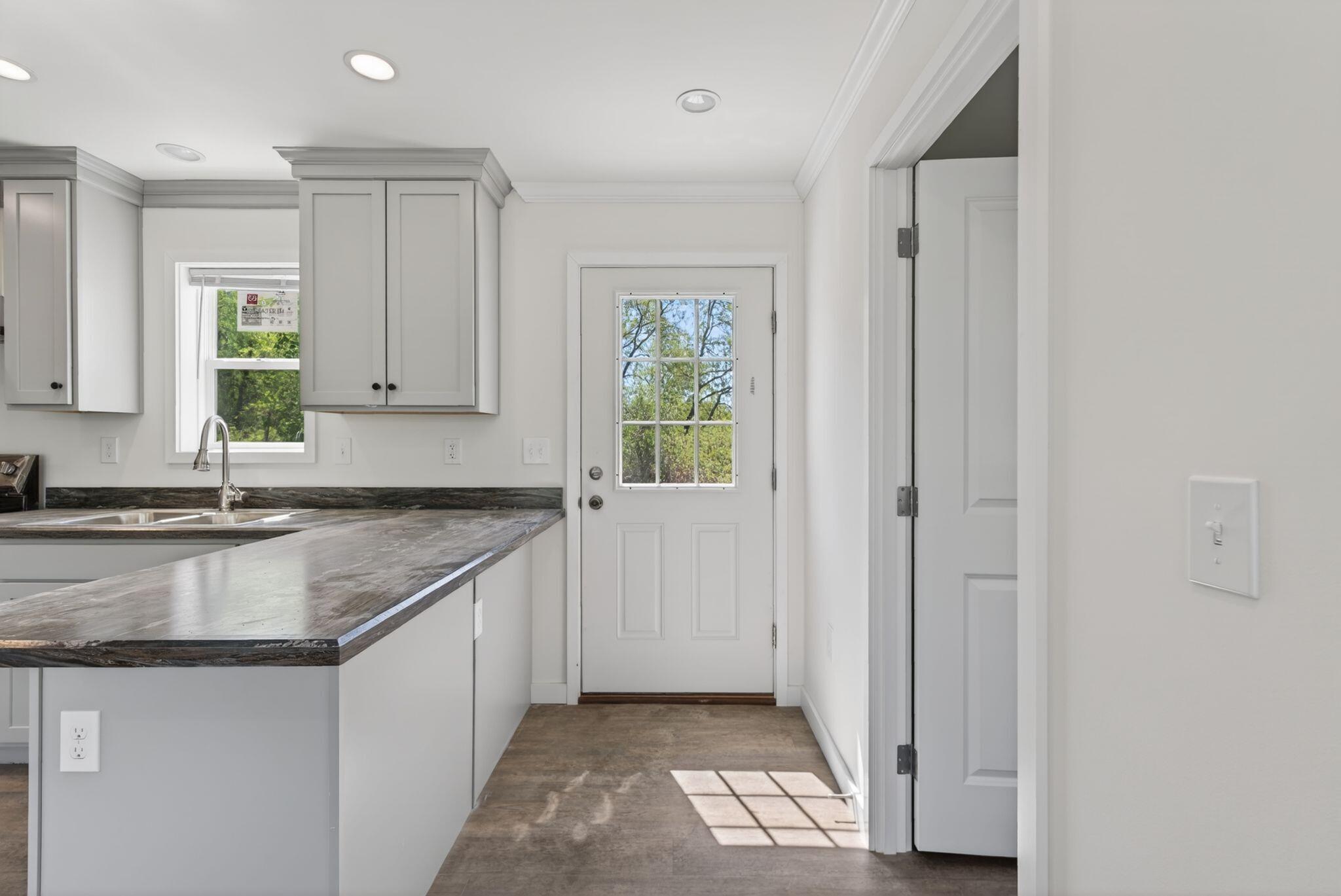 295 Old County Road Rockland ME 04841