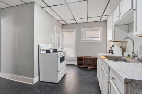153 Pine Street Lewiston ME 04240