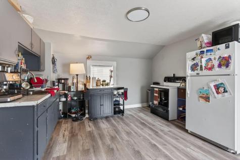 153 Pine Street Lewiston ME 04240