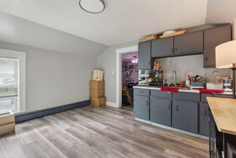 153 Pine Street Lewiston ME 04240