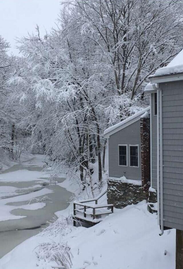 21 Mill Road Falmouth ME 04105