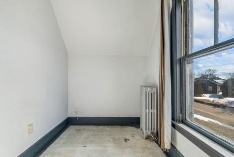 216 Russell Street Lewiston ME 04240