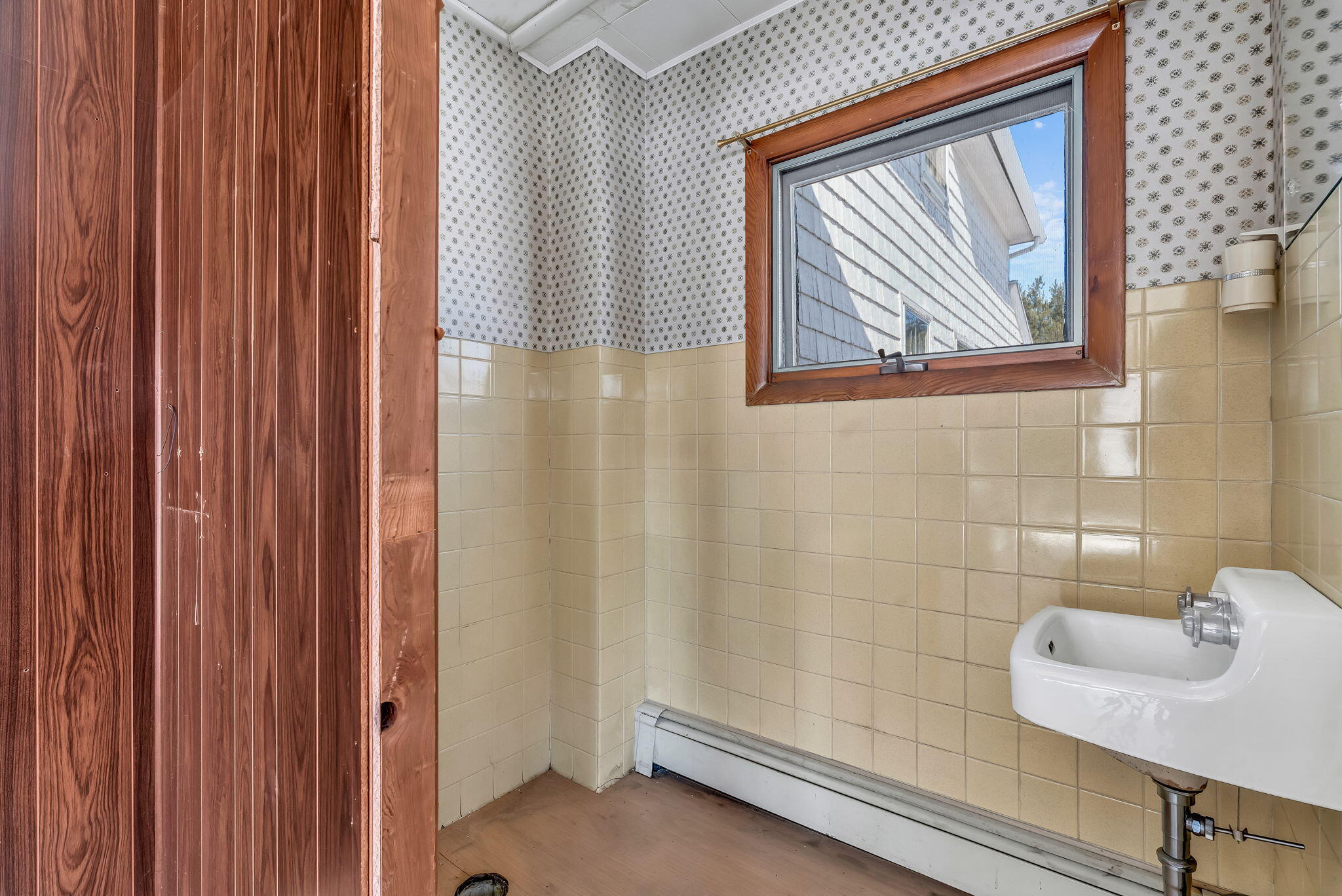 216 Russell Street Lewiston ME 04240