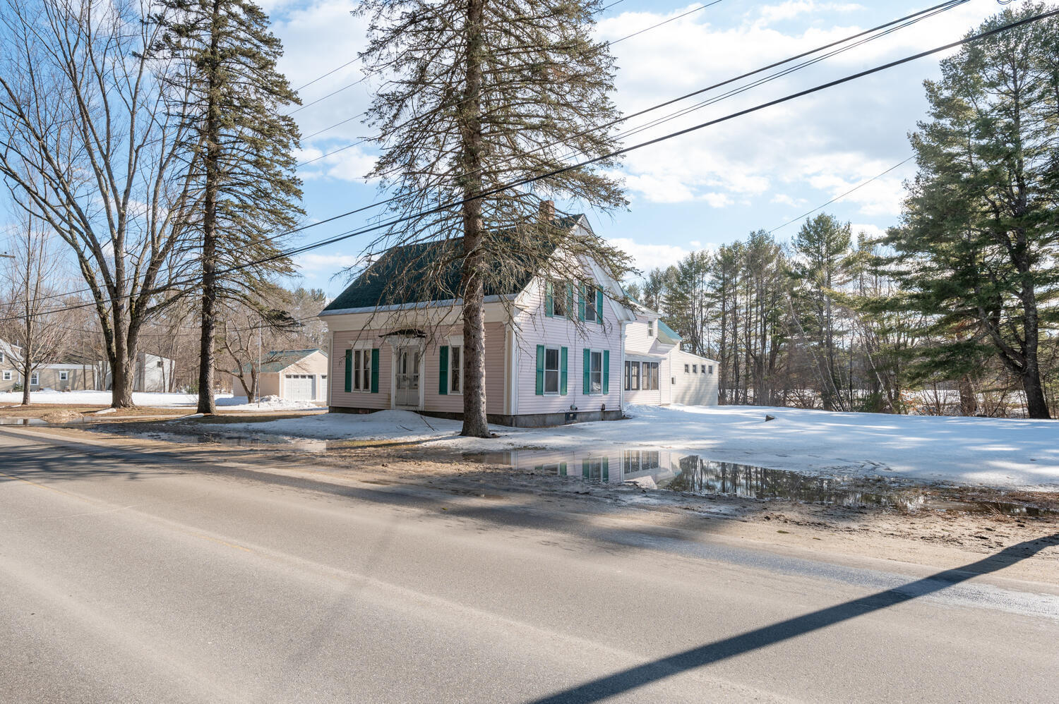 15 N Raymond Road Gray ME 04039