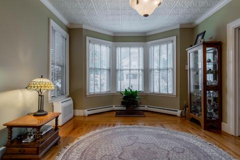 32 Lincoln Street Portland ME 04103