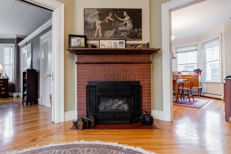 32 Lincoln Street Portland ME 04103