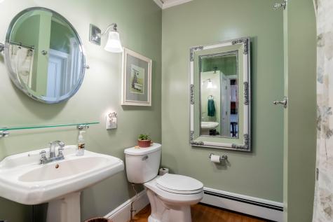 32 Lincoln Street Portland ME 04103