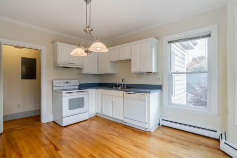 32 Lincoln Street Portland ME 04103