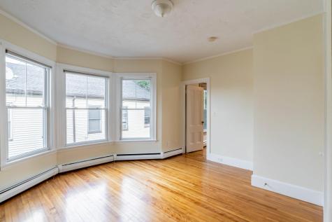 32 Lincoln Street Portland ME 04103