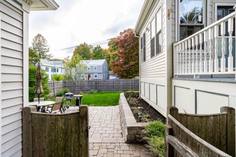 32 Lincoln Street Portland ME 04103