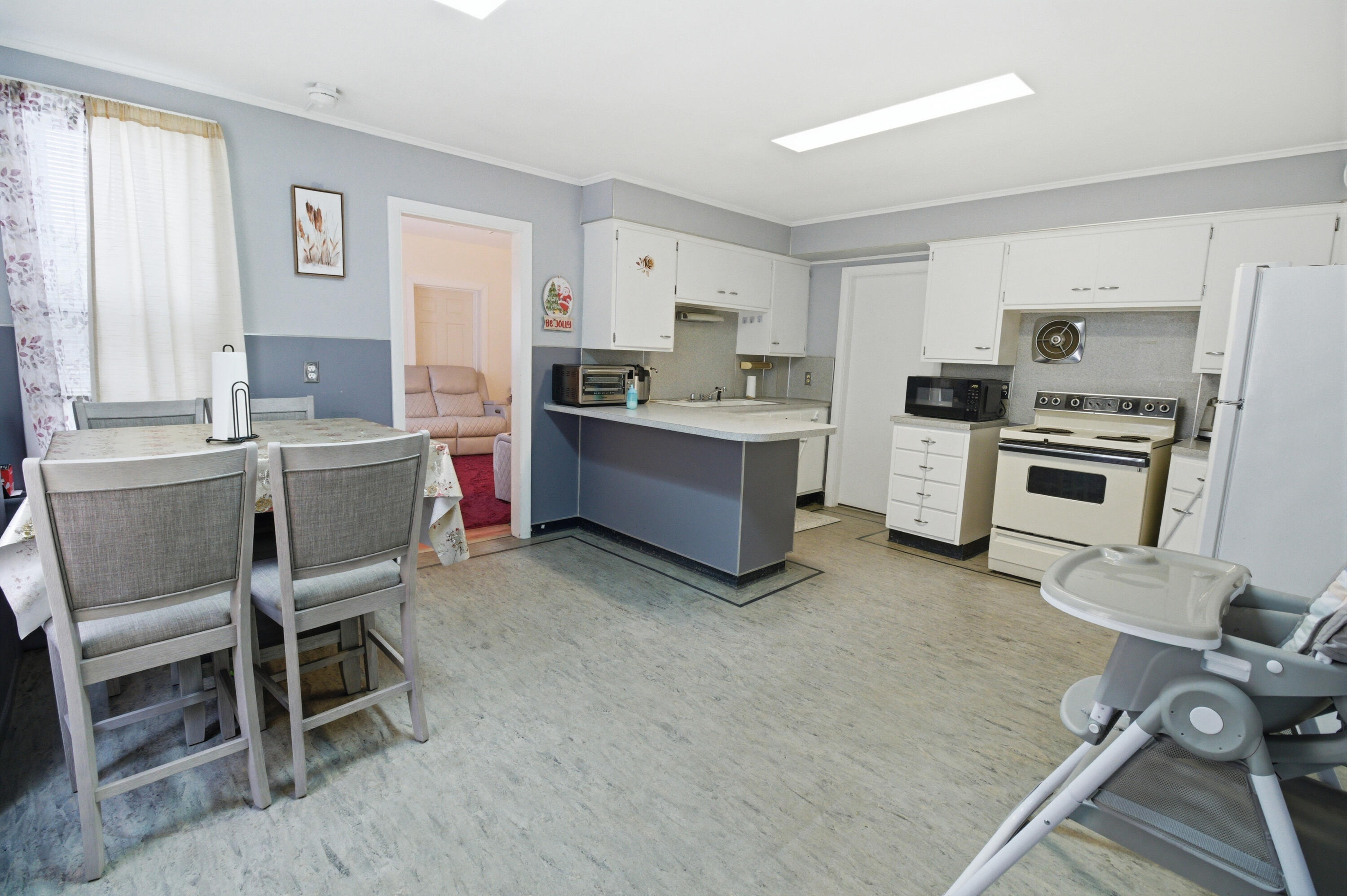 104 S Main Street Auburn ME 04210