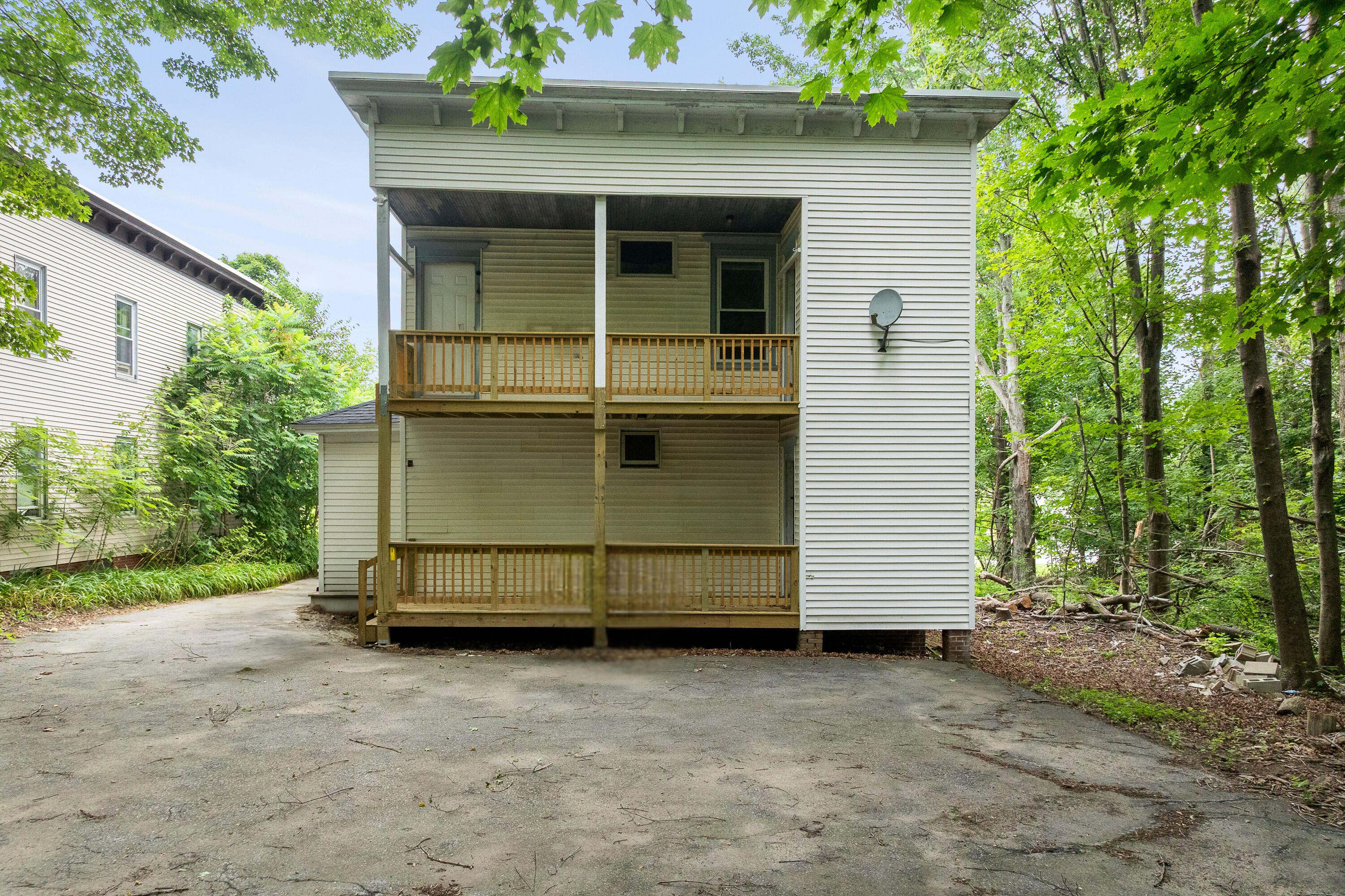 41 Burbank Street Lewiston ME 04240