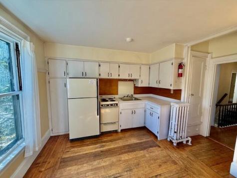 102 Congress Street Belfast ME 04915