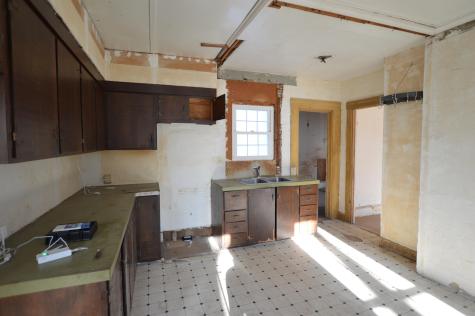 723 Main Street Monmouth ME 04259