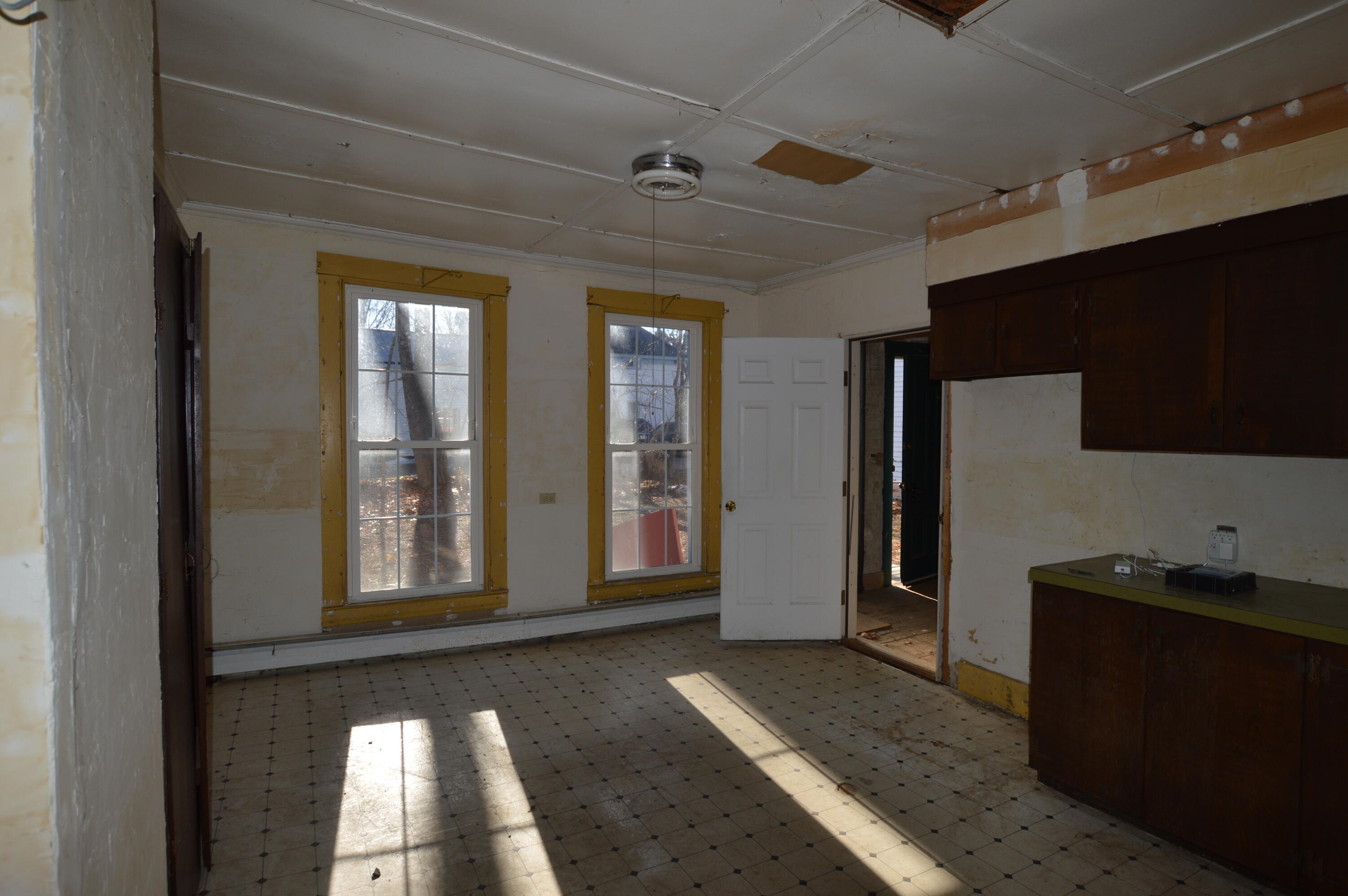 723 Main Street Monmouth ME 04259