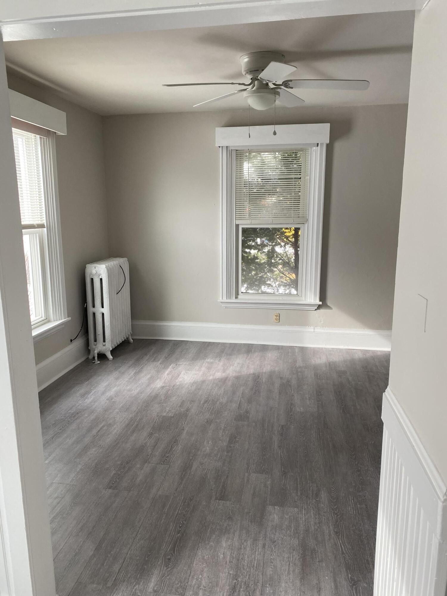 323 Broadway Rockland ME 04841