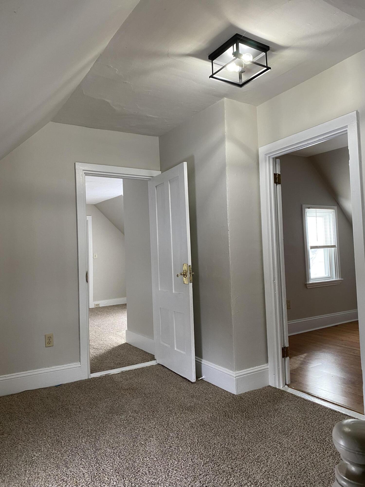 323 Broadway Rockland ME 04841