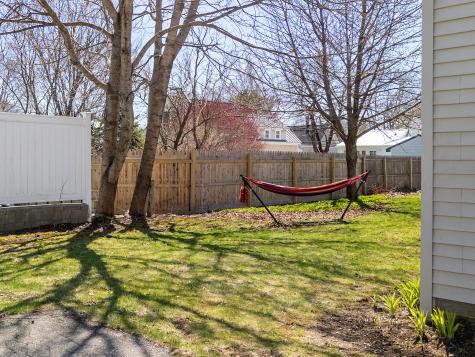 323 Broadway Rockland ME 04841