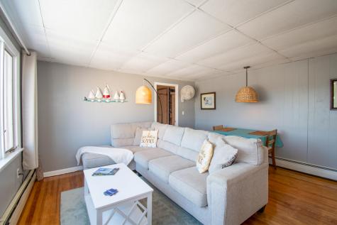 53 Commercial Street Boothbay Harbor ME 04538