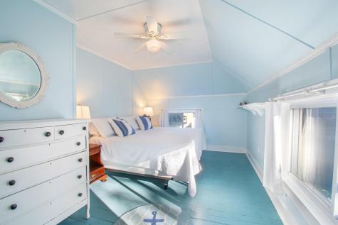 53 Commercial Street Boothbay Harbor ME 04538