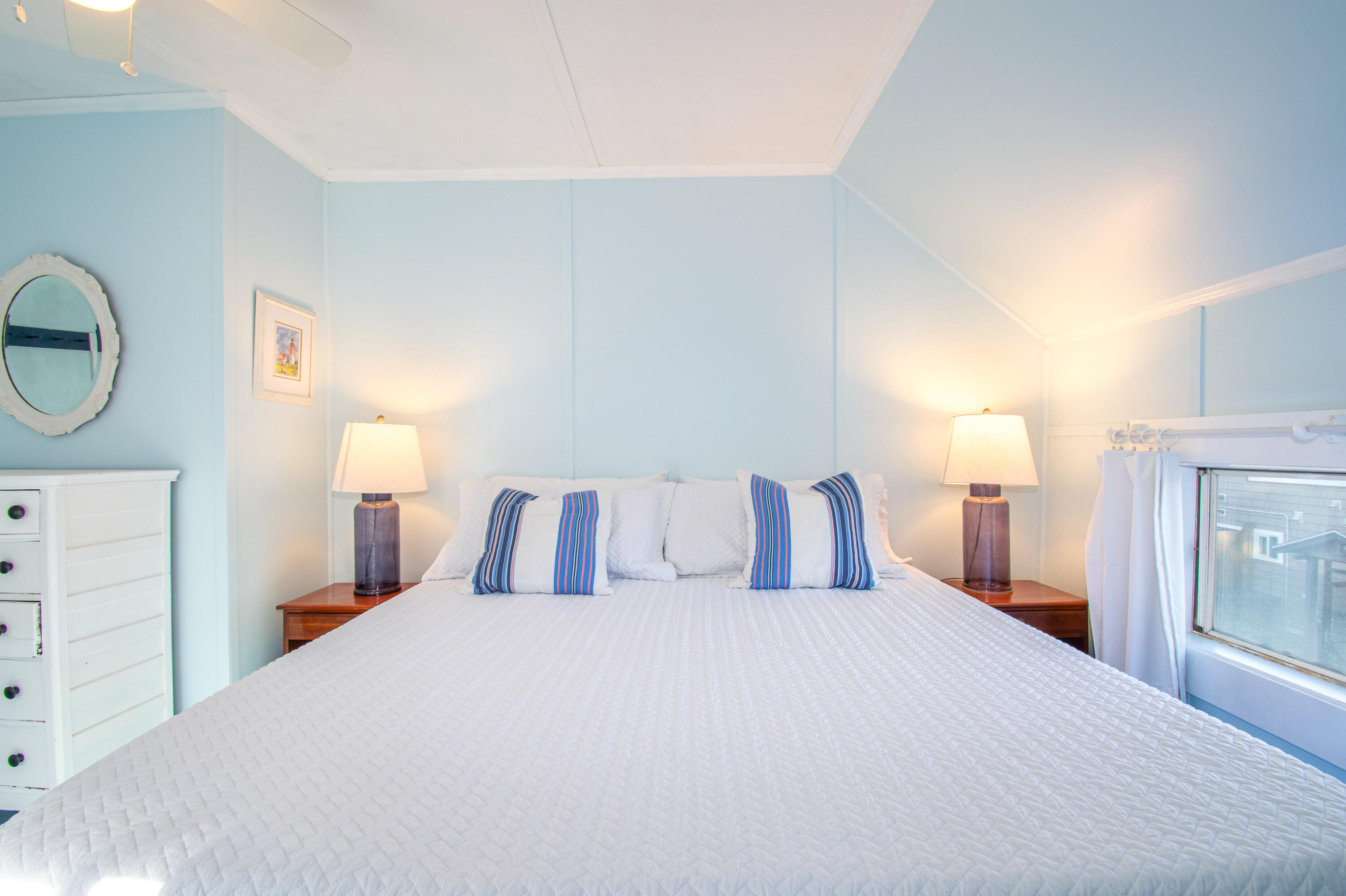 53 Commercial Street Boothbay Harbor ME 04538