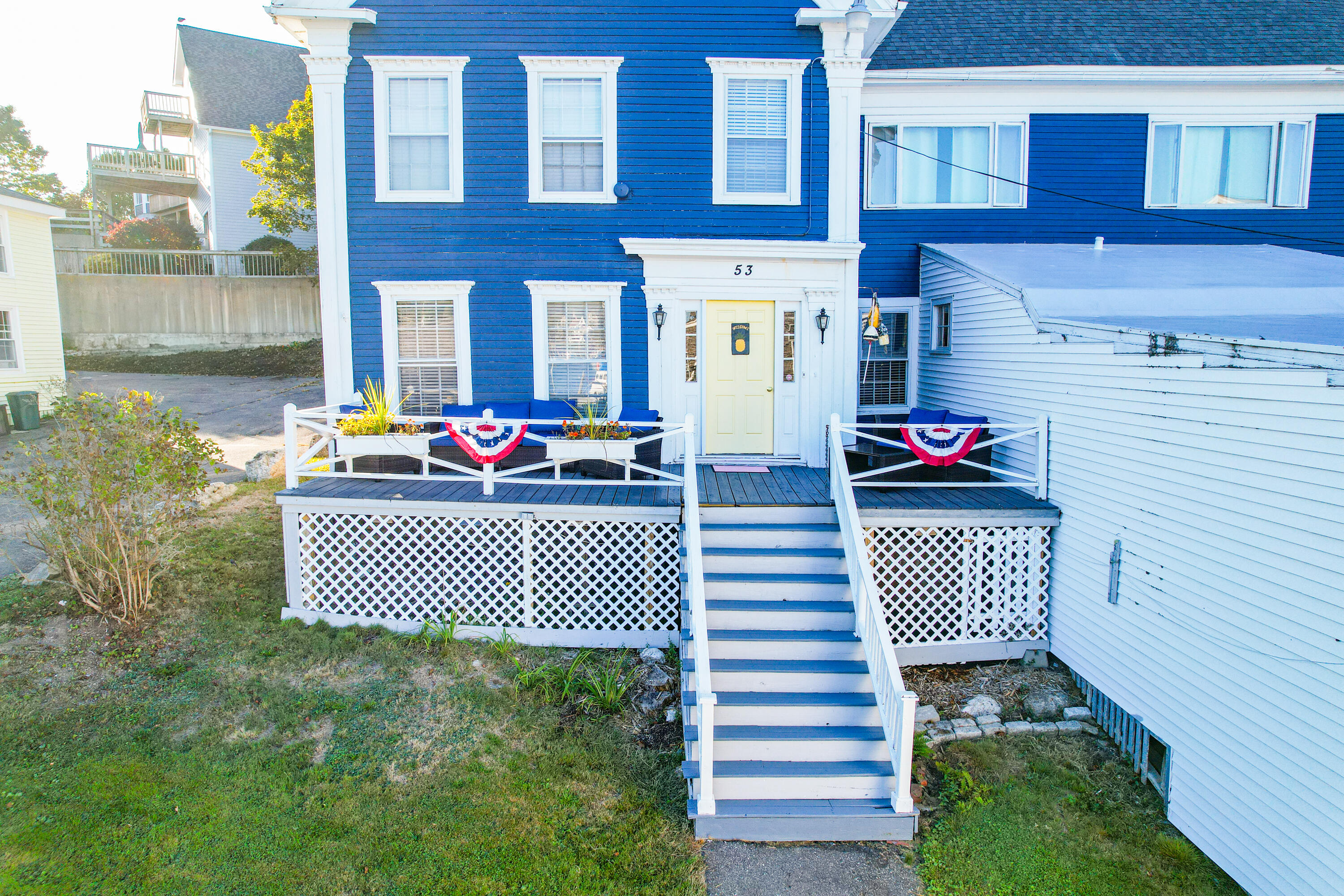 53 Commercial Street Boothbay Harbor ME 04538