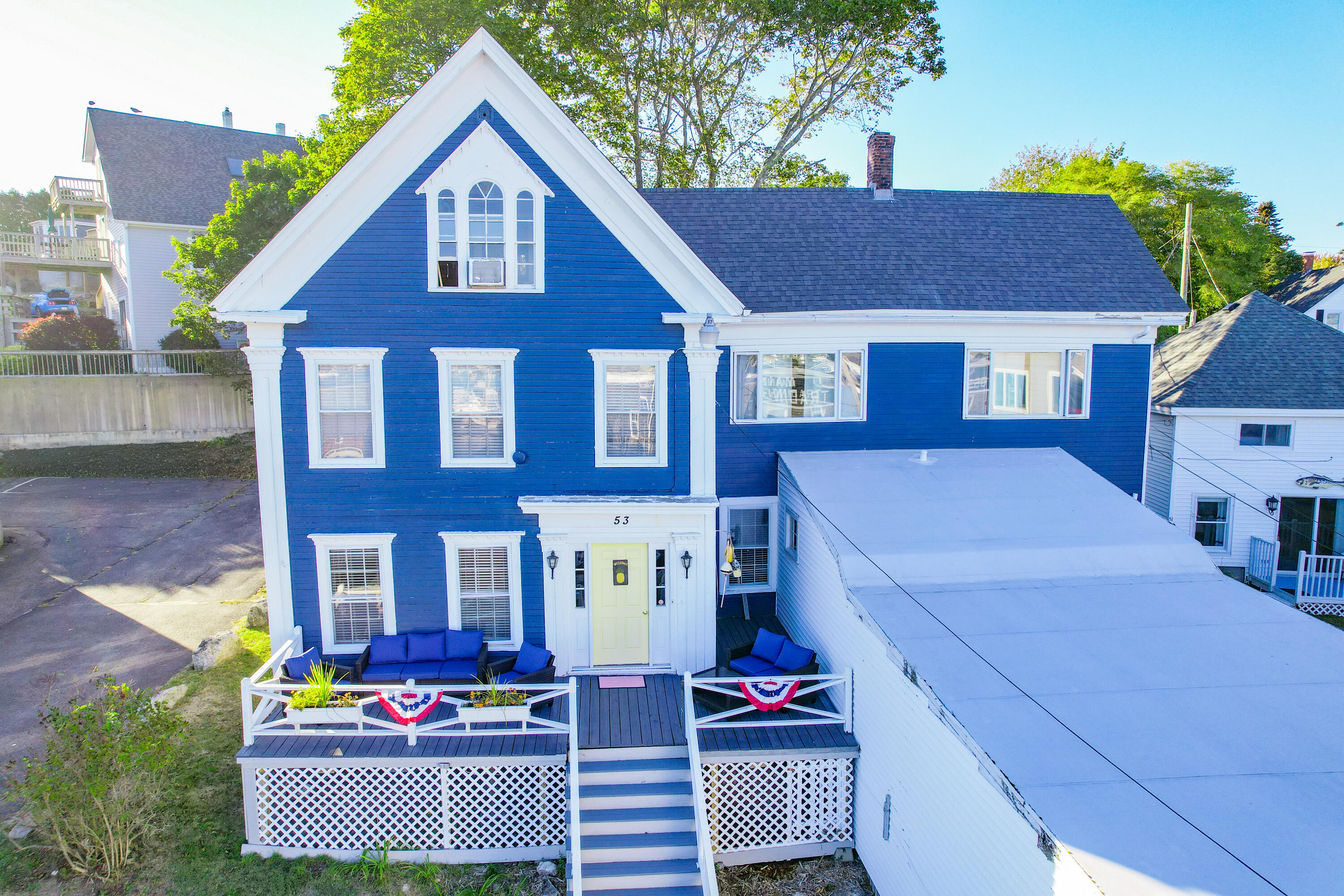 53 Commercial Street Boothbay Harbor ME 04538