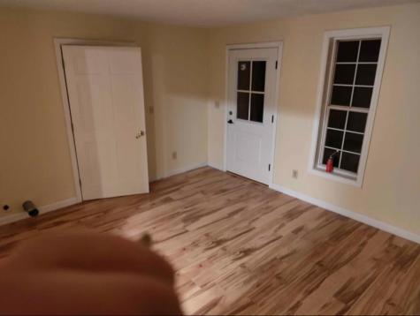 25 Middle Street Gardiner ME 04345