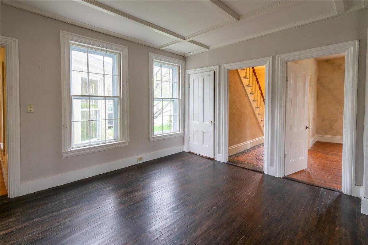 1024 Commercial Street Rockport ME 04856