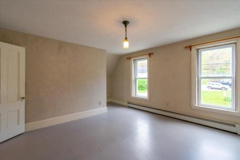 1024 Commercial Street Rockport ME 04856