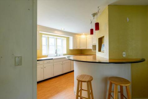 1024 Commercial Street Rockport ME 04856