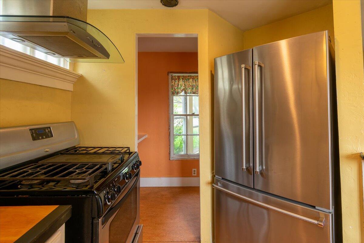 1024 Commercial Street Rockport ME 04856