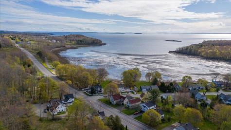 1024 Commercial Street Rockport ME 04856