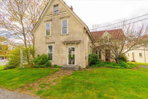 1024 Commercial Street Rockport ME 04856