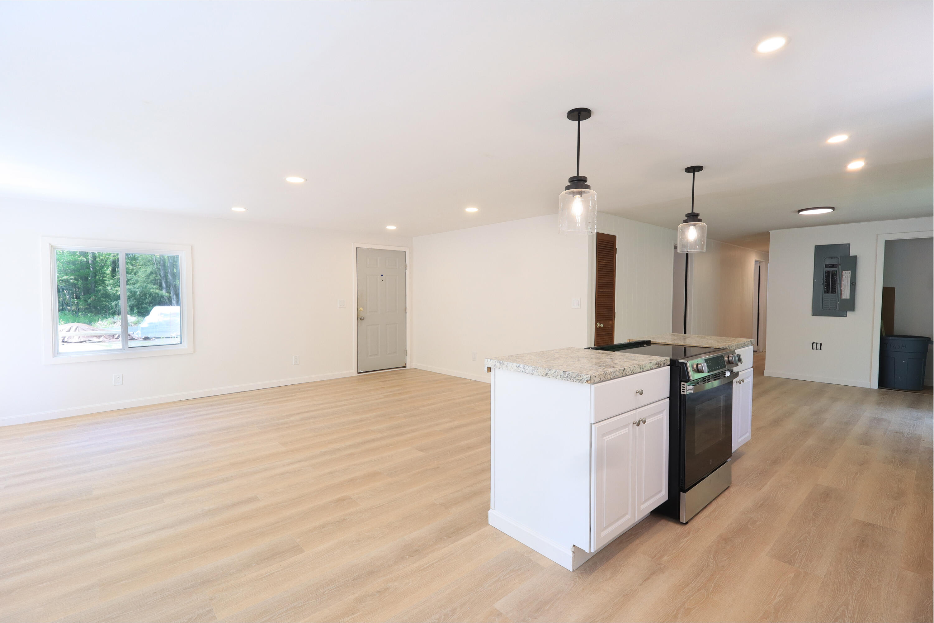 1597 Sanford Road Wells ME 04090