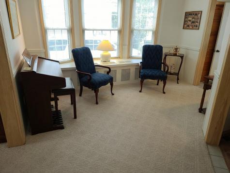 425 Turner Street Auburn ME 04210