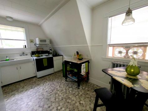 425 Turner Street Auburn ME 04210