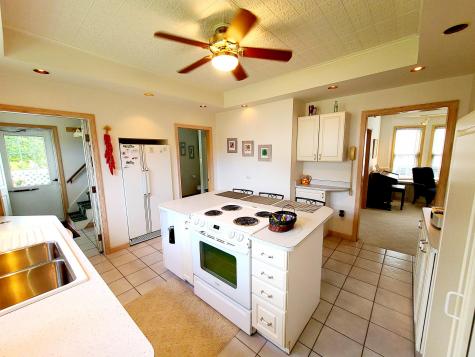 425 Turner Street Auburn ME 04210