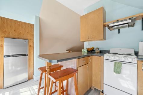 84 Pike Street Biddeford ME 04005