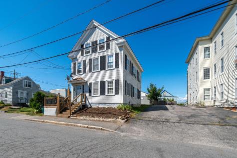 84 Pike Street Biddeford ME 04005