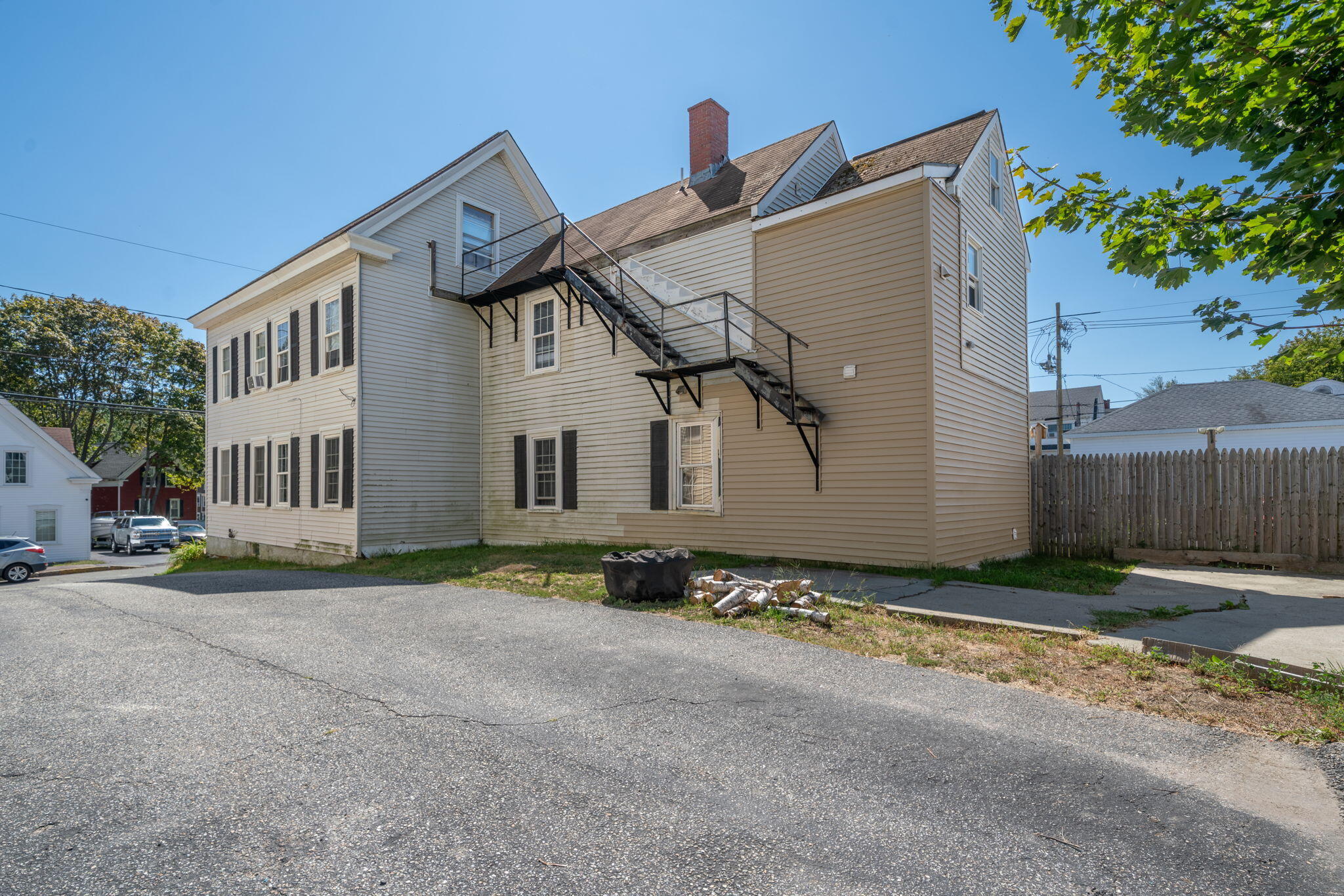 84 Pike Street Biddeford ME 04005