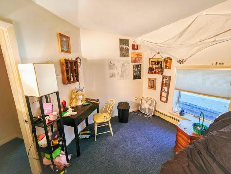 128 Middle Street Farmington ME 04938