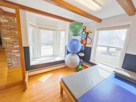 128 Middle Street Farmington ME 04938