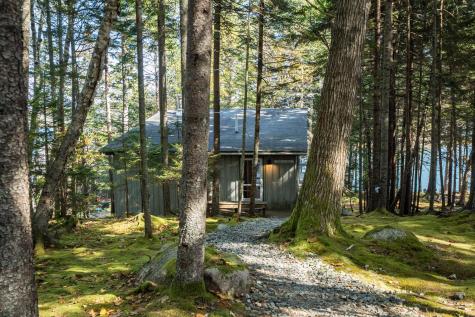 17 Bayberry Lane Tremont ME 04612